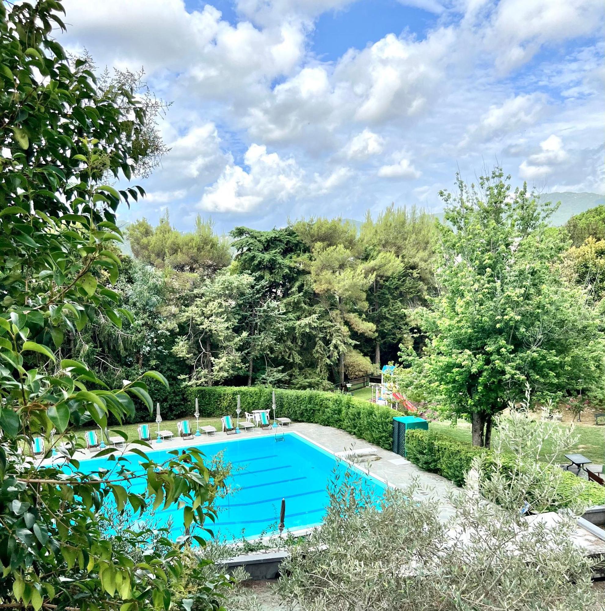 Blue Garden Apartment Rapallo Exterior photo